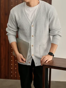 V-Neck Men’s Sweater V-Neck Men’s Sweater-What are the Different Types of Sweaters?