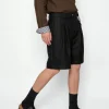 British Pleated Knee-Length Men Shorts Manufacturer