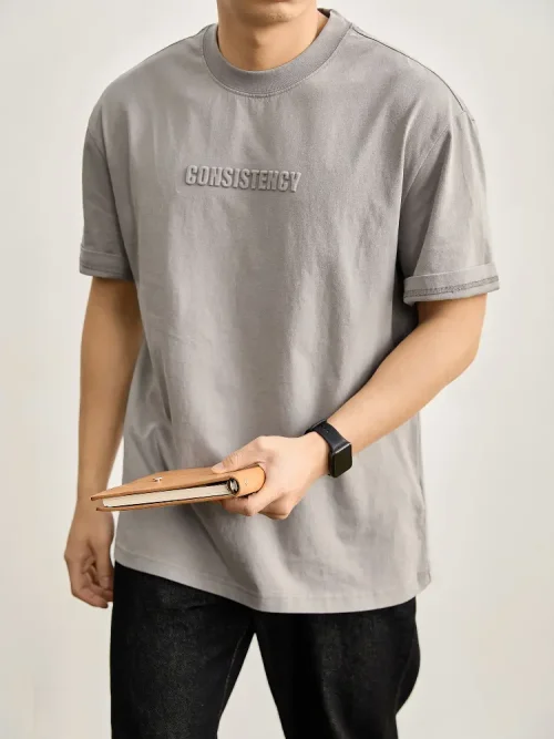 Fabricant OEM de t-shirts pour hommes à col rond et manches courtes, avec motif en relief
