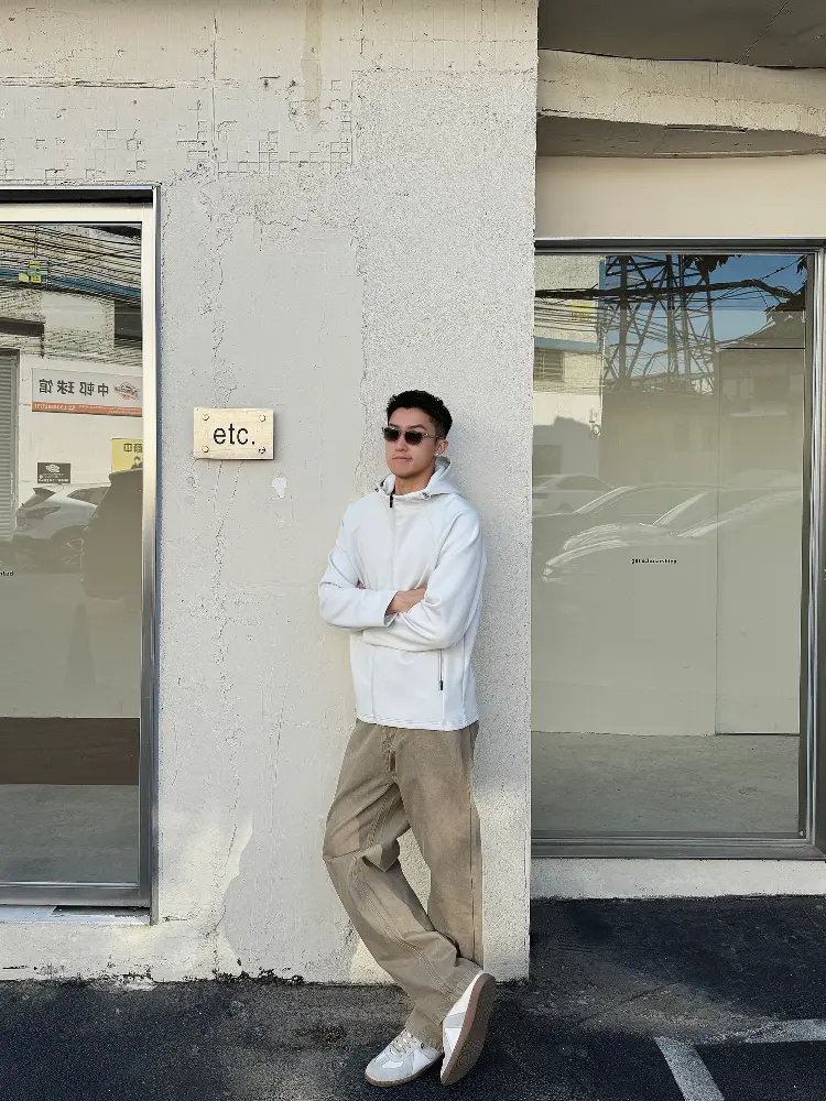 Wholesale Men's White Hooded Jacket